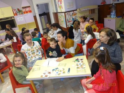 гр."Червената шапчица" - Коледна работилничка-14.12.2023г. - ДГ с яг. Осми март - Съединение